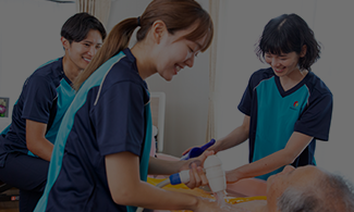 写真：訪問入浴